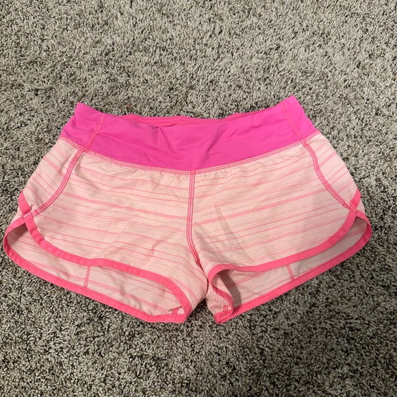 Pink Lululemon shorts with waistband design - Picture 2 of 3